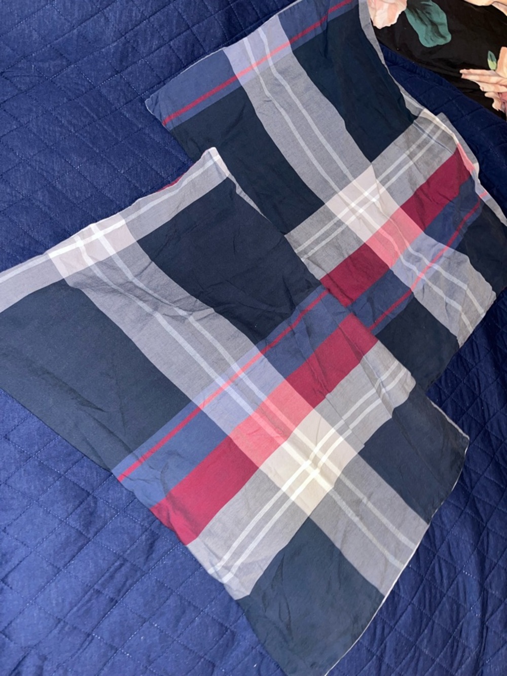 Pottery Barn Teen ~Navy and Burgundy Plaid Pillow Sham - Set of 2~ 100% Cotton